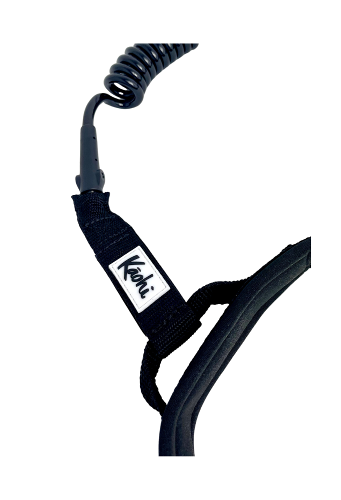 Kāohi Combo: Continuous Coil 8 mm Leash + Padded Black Belt™
