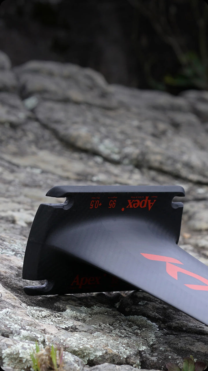 KT Apex Carbon Foil Mast