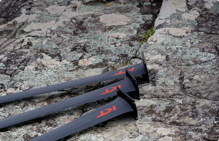 KT Apex Carbon Foil Mast